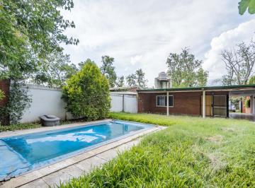 Casa · 100m² · 3 Ambientes · 3 Cocheras · Venta - Casa 2 Dorm. - Pileta - Country Club Funes