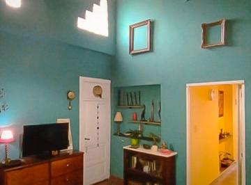 Casa · 125m² · 3 Ambientes · 1 Cochera · Venta Casa 3 Amb Jardín Cochera Pineyro Avellaneda