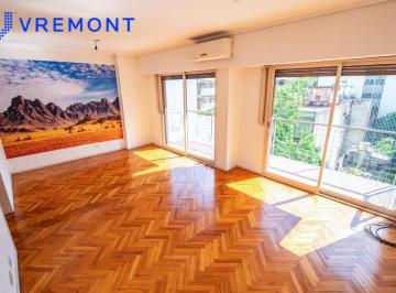 Departamento · 77m² · 4 Ambientes · 1 Cochera · Viel 200 Departamento 4 Ambientes en Venta en Caballito Cochera Fija y Doble Balcon