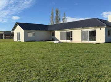 Casa de 5 ambientes, Tandil · Casa en Country (A Terminar)