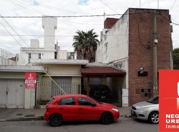 Casa de 7 ambientes, Córdoba · Venta Bº Colon Burgos 2422 Casa 2 Dor + Dpto a m Sabattini