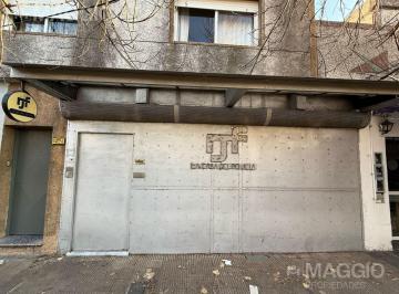 Local comercial · 2 Ambientes · Local Venta en Villa Luzuriaga