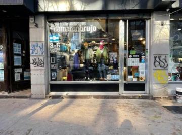 Local comercial · 84m² · 1 Ambiente · Local Sobre Calle Rivadavia.