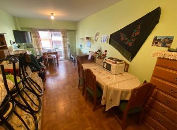 Departamento · 52m² · 2 Ambientes · Venta Depto Dos Ambientes Al Frente en La Perla