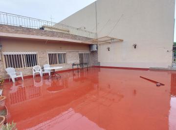 PH · 254m² · 4 Ambientes · 1 Cochera · Departamento PH en Venta en G. B. a. Zona Norte, Argentina