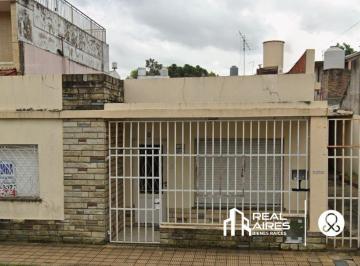 Casa · 205m² · 3 Ambientes · 3 Cocheras · Casa en Venta en Villa Santos Tesei, Hurlingham, G. B. a. Zona Oeste