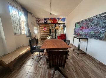 PH · 70m² · 1 Ambiente · 1 Cochera · PH en Alquiler de 1 Dormitorio con Cochera
