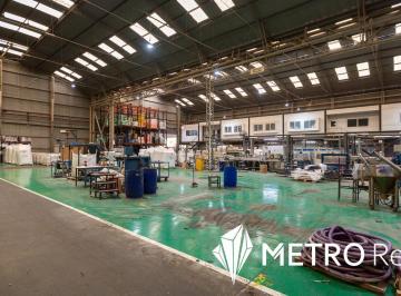 Depósito · 2500m² · 7 Ambientes · Alquiler Nave Industrial en Pablo Podesta