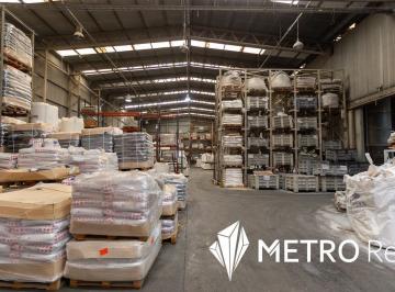 Depósito · 1200m² · Alquiler Depósito en Pablo Podesta
