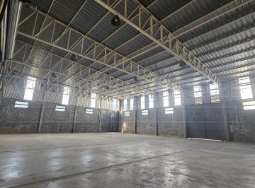 Bodega-Galpón , Córdoba · Alquilo 700 m² Sobre Colectora de Circunvalacion (Ga 405)