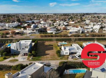 Terreno · 800m² · 1 Ambiente · Terreno Venta San Sebastian Funes