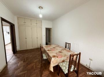 PH · 80m² · 3 Ambientes · PH en Venta - 2 Dorm. 2 Baños - 80 m² - La Plata