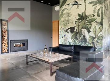 Casa · 236m² · 4 Ambientes · 2 Cocheras · Casa 3 Dorm Piscina Lote 1600 m² Apto Credito Barrio Cerrado Chacras de La Reserva Cardales