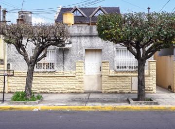 Casa · 206m² · 4 Ambientes · Venta de 2 Casas en Mismo Lote en Ciudad Madero