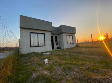 Casa · 62m² · 3 Ambientes · 1 Cochera · Casa - La Plata