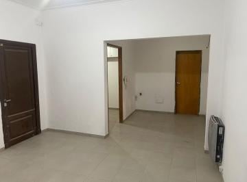 Casa de 5 ambientes, La Plata · Casa en Alquiler 3 Dorm.