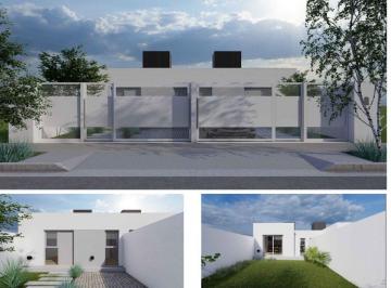 Casa · 78m² · 4 Ambientes · 1 Cochera · Venta - 2 Dorm en Pb - Los Cedros III - Plottier