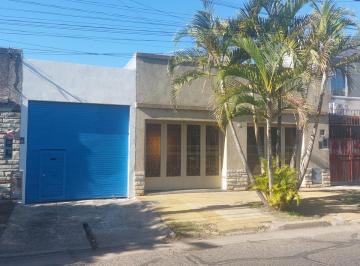 Local comercial · 142m² · Local Apto Deposito / Taller