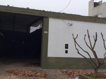 Garage · 311m² · 1 Ambiente · Cochera - Rosario