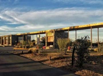 Terreno · 300m² · Terreno en Venta en Las Cañitas Barrio Privado