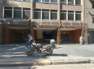 Oficina comercial de 10 ambientes, Monserrat · Excelente Oficina 471 m² en 2 Plantas con 5 Cocheras!