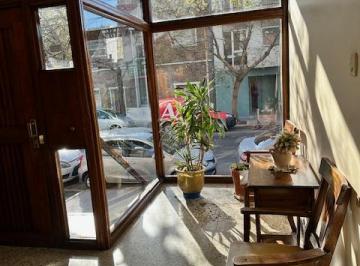 Departamento en Venta de 2 ambientes · Departamento · 45 m² · 2 Ambientes en Muy Buen Estado, Al Frente Muy Luminoso. Republicado