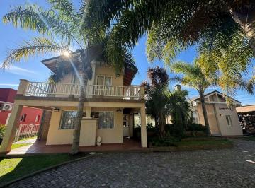 FPS-FPS-16_2 · Casa en Venta en El Golf Chascomus Country Club