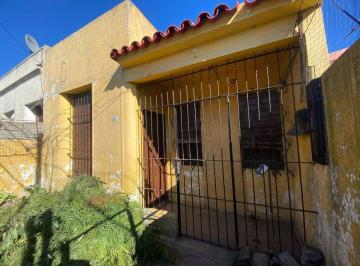 Casa · 52m² · 6 Ambientes · Venta de Casa a Reciclar Ideal Inversion Pando