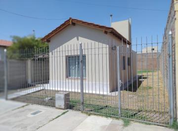 Casa · 80m² · 5 Ambientes · Casa en Olivares de Natania