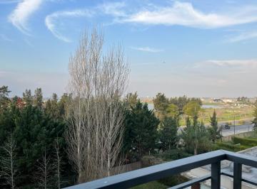 Departamento · 75m² · 3 Ambientes · 1 Cochera · En Venta 3 Ambientes en Esquina con Vista Al Lago en Zerena 2, El Palmar, Nordelta