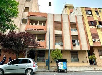 Departamento de 3 ambientes, Córdoba · Oportunidad Dpto en Venta 1 Dor - Escritura - B° Alberdi - Dean Funes Al 1200