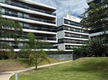 Departamento · 133m² · 3 Ambientes · 1 Cochera · Venta de Departamento 2 Dorm. en Summum - Jardin Claret