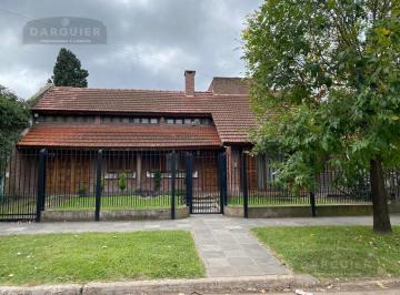 Casa · 400m² · 3 Dormitorios · Casa en Corimayo