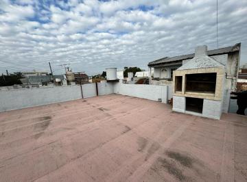 PH · 99m² · 3 Ambientes · Venta! PH de 3 Amb con Terraza - Haedo Sur