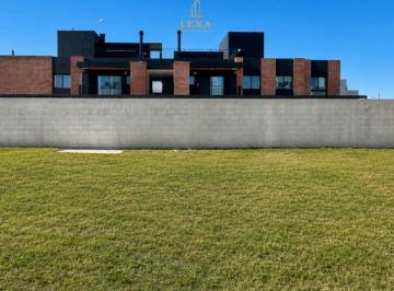 Foto · Prados de Manantiales 448 m² (14x32). Una Propiedad Estratégica con Excelente Potencial.
