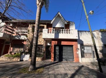 Casa de 5 ambientes, La Matanza · Hermosa Casa Tipo Dúplex de 6 Ambientes / 185 m² Cub./ Ramos Mejía
