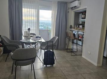 Departamento · 80m² · 5 Ambientes · 1 Cochera · Venta Departamento Alto Alberdi Gni