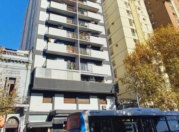 Departamento · 85m² · 2 Dormitorios · Oportunidad: 84 m² con Balcón y Baulera por Usd 82.000