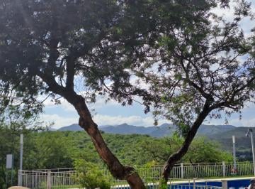 Terreno , La Calera · Dueño Vende Terreno en Barrio Cinco Lomas