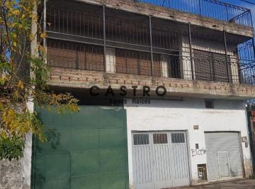Casa · 230m² · 4 Ambientes · Casa en Venta Ubicado en Libertad, Merlo, G. B. a. Zona Oeste