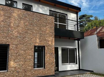 Casa · 120m² · 4 Ambientes · 2 Cocheras · Incribles Duplex a La Venta en Parque Leloir, Ituzaingó, G. B. a. Zona Oeste