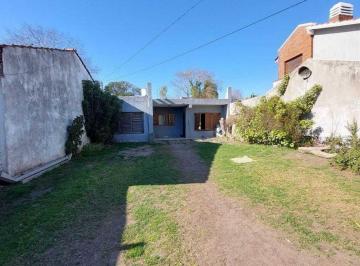 Casa · 200m² · 6 Ambientes · 1 Cochera · Casa en Venta en San Antonio de Padua, Merlo, G. B. a. Zona Oeste