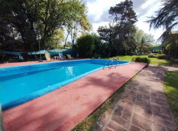 Quinta vacacional · 230m² · 4 Ambientes · 4 Cocheras · Venta Quinta en General Rodríguez