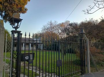 Frente · Lote/terreno en Venta Moreno Centro
