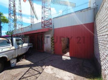 Bodega-Galpón · 450m² · Venta de Galpón y Oficinas en Godoy Cruz Acceso Sur