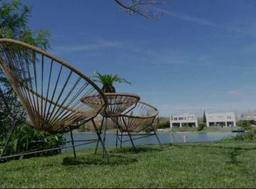 Casa · 350m² · 6 Ambientes · 2 Cocheras · Casa en Alq. Temporario en Santa Barbara, Tigre, G. B. a. Zona Norte
