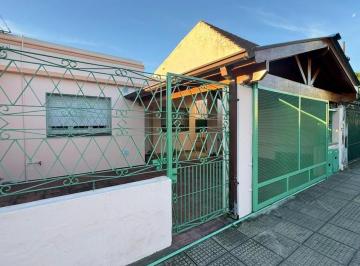 Casa · 130m² · 3 Ambientes · 1 Cochera · Casa 3 Ambientes - Merlo Norte
