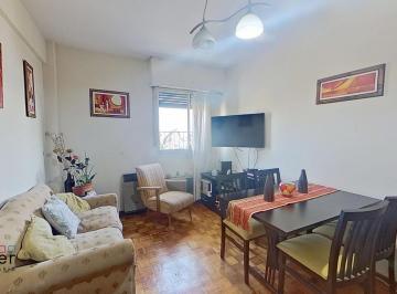Departamento · 49m² · 3 Ambientes · Departamento de 3 Ambientes en Belgrano R - Vista Abierta. Muy Luminoso!