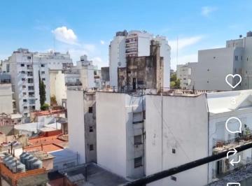 Departamento de 3 ambientes Venta USD 120.000 · Venta un Piso en Plaza Flores 56 m² Totales. Muy Luminoso. Subte a