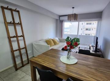 Departamento · 70m² · 5 Ambientes · Cardinales Nuevo Suquia - Departamento Premium Amoblado